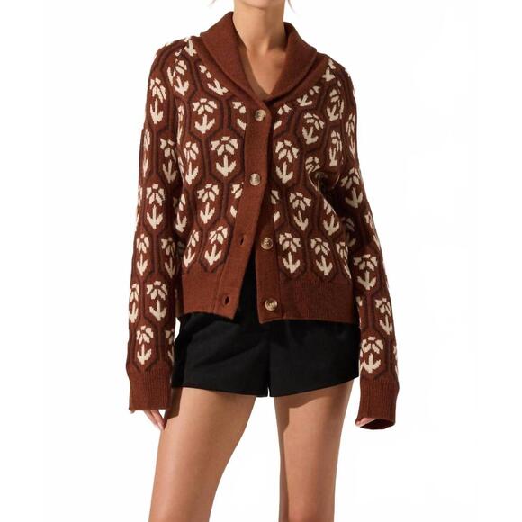 ASTR Sweaters - NEW ASTR marcenia cardigan in brown floral